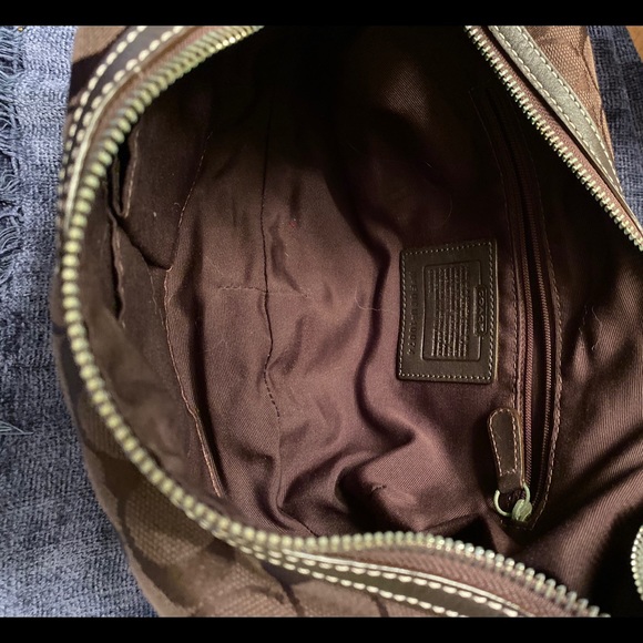 🌹Authentic Coach Soho Signature Canvas Hobo🌹 - Picture 2 of 5